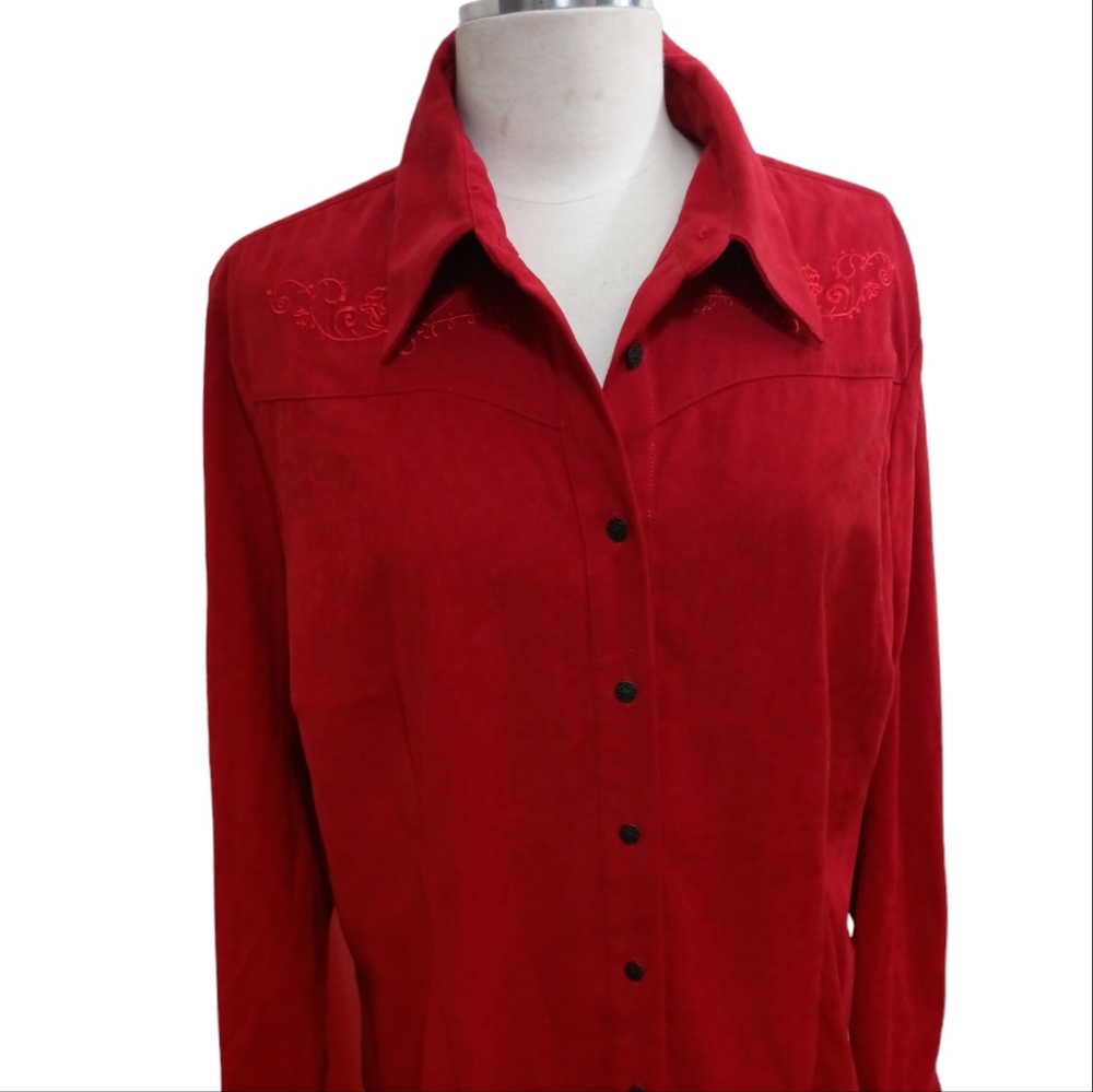 Demona Woman's Size 2X Red Button Down Western Shirt
